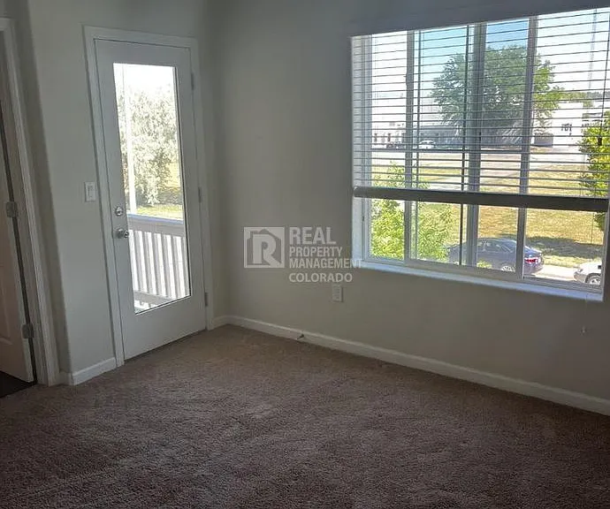 1437 Kansas Ave — Photo 4