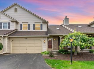 200 Lac Kine Dr, Rochester, NY 14618