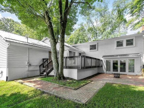 1682 Bryn Mawr Dr, Newark, OH 43055