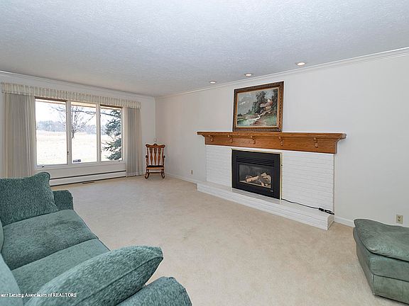 4th image of 6280 Skyline Dr