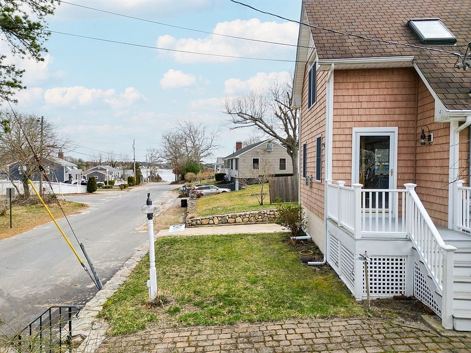 34 Wychunas Ave, Buzzards Bay, MA 02532 Zillow