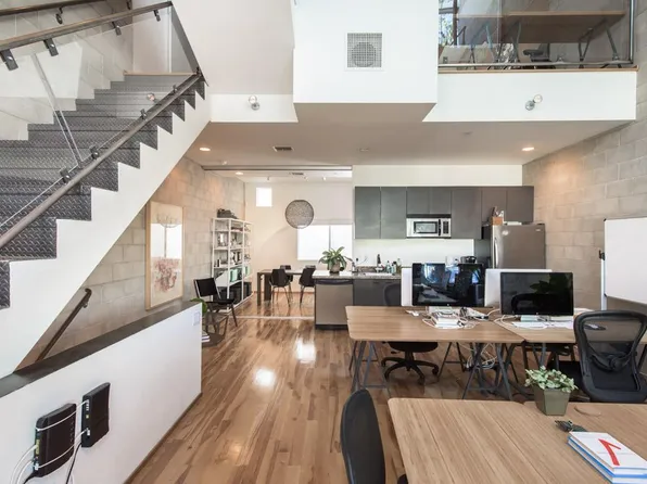 717 N Highland Ave Suite 14, Los Angeles, CA 90038