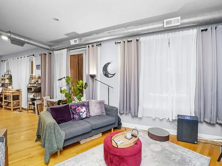 4363 N Lincoln Ave #1-2026 — Photo 5