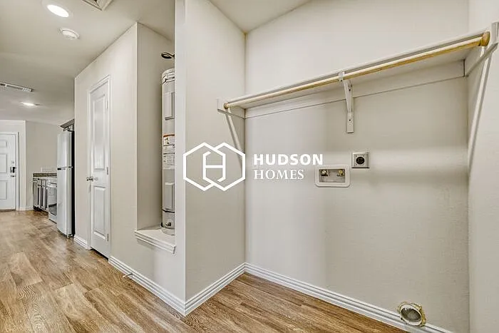 708 S 24th St #B — Photo 11