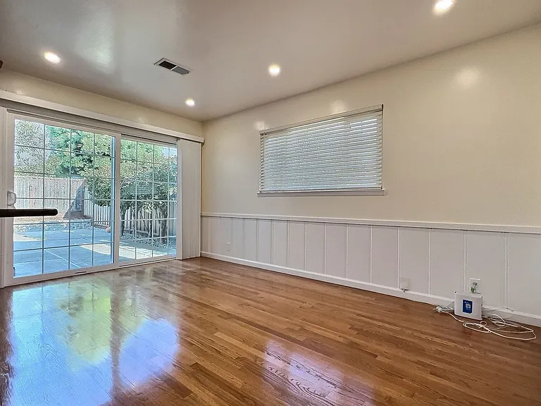 1403 S Blaney Ave — Photo 9