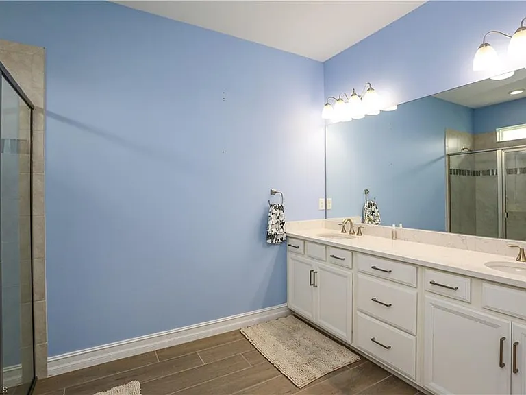 16579 Crescent Beach Way — Photo 33