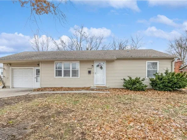 7909 W 80th St, Overland Park, KS 66204