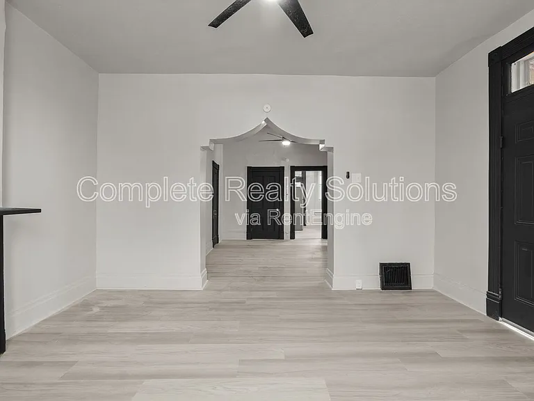 4038 California Ave — Photo 14