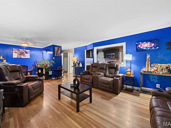 5th image of 2353 Berwyn Dr