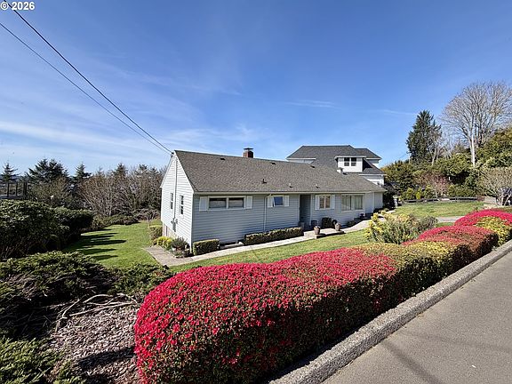 3rd image of 333 W Niagara Ave