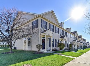 2467 Georgetown Cir, Naperville, IL 60503