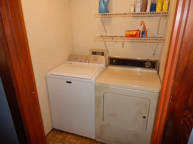 114 Houston St — Photo 20