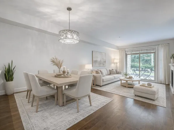 15185 36th Ave #111, Surrey, BC V3Z 4R3