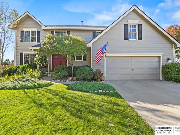 6308 N 155th Avenue Cir, Omaha, NE 68116