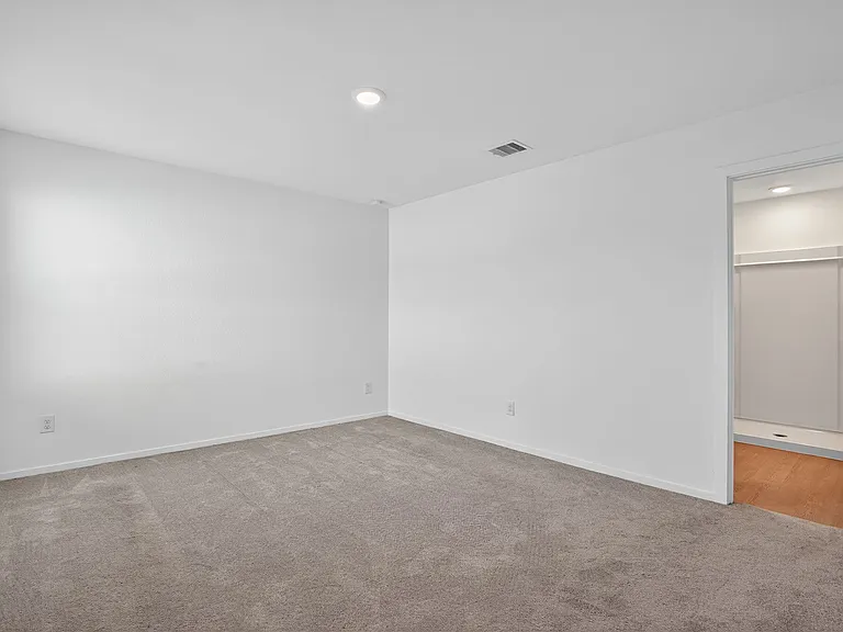 21255 Fieni Dr — Photo 9