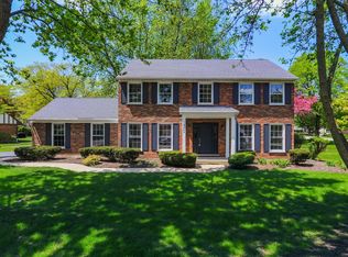 6402 New Albany Rd, Lisle, IL 60532