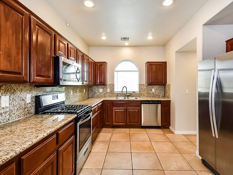 8553 Zelkova Ct — Photo 7