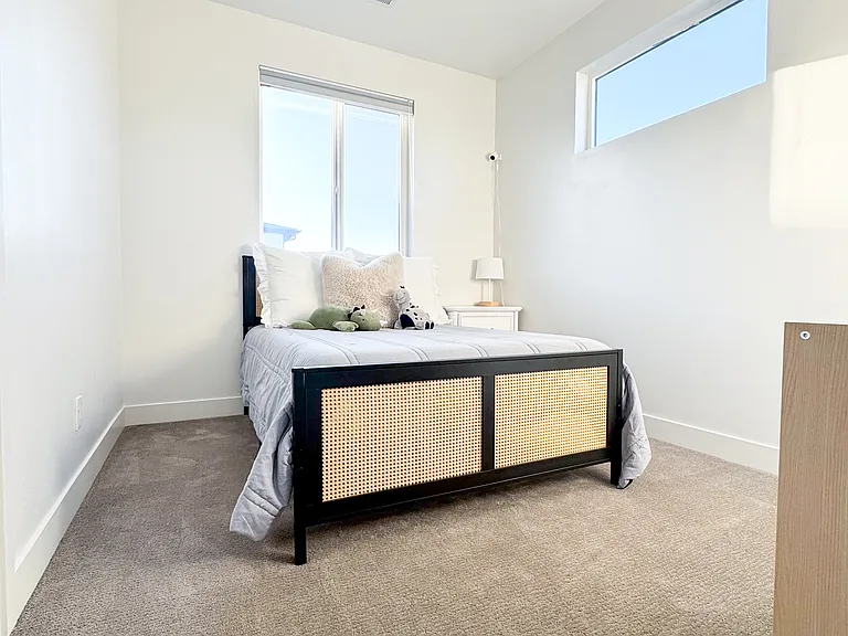 Bedroom #1