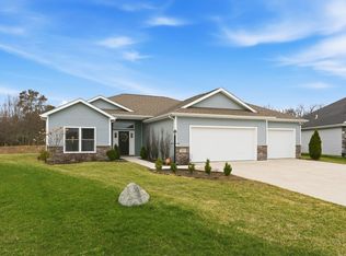2317 Hamlet Ct, Fort Wayne, IN 46818