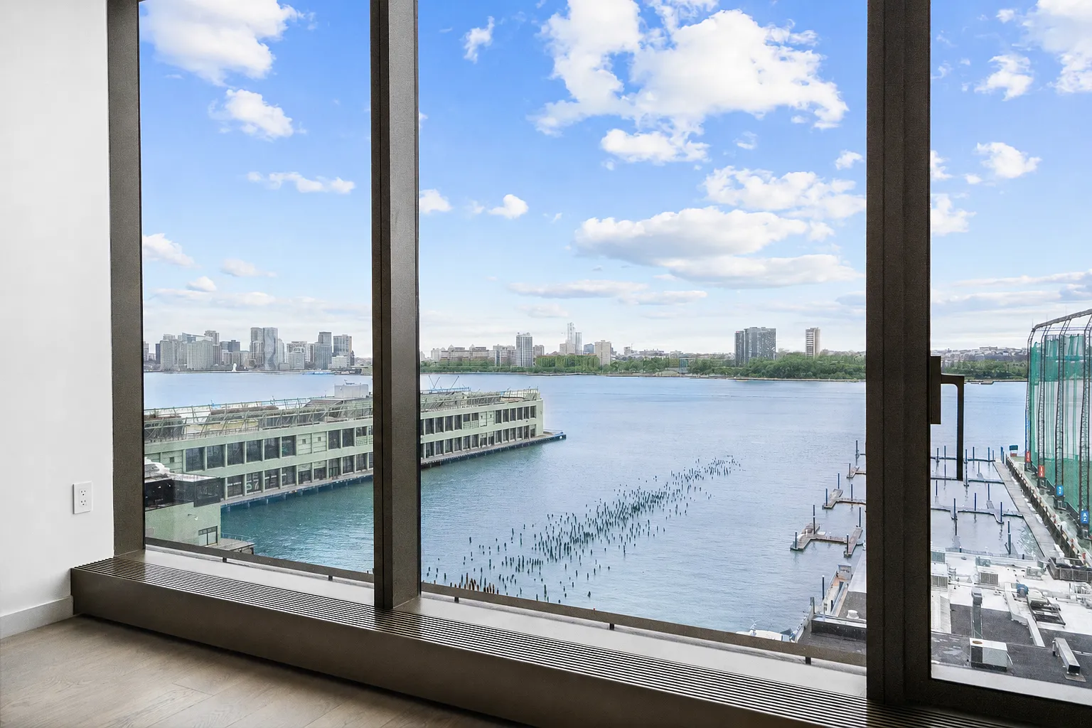500 West 18th Street — Photo 4