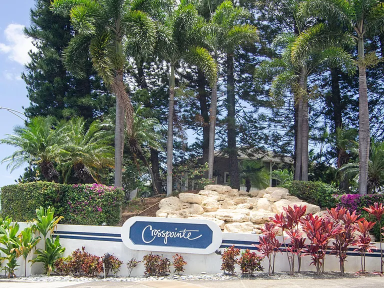 Main entrance, gated community with 24/hr security