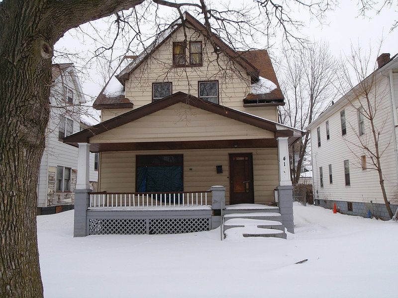 2nd image of 4105 E 127th St