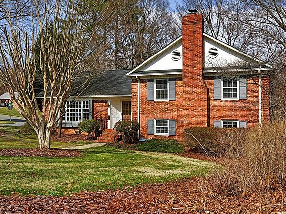 3rd image of 3291 Polo Rd