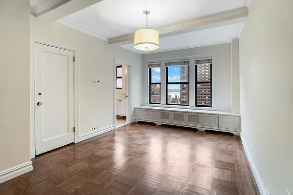 Sold by Compass | media 4