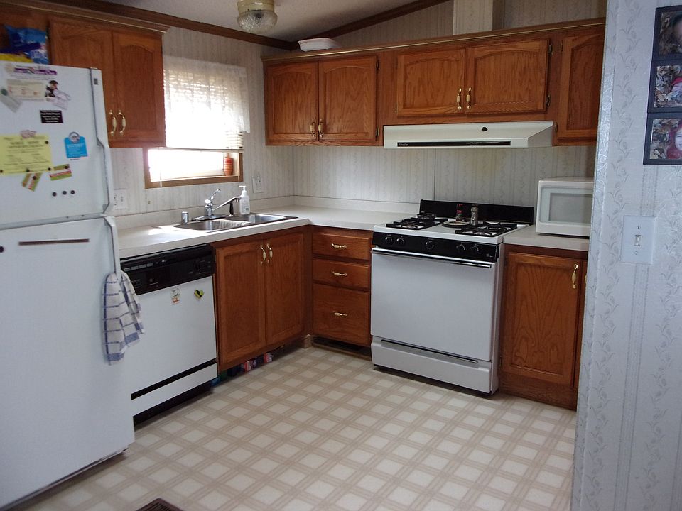 2nd image of 2700 Shimmons Rd Lot 117