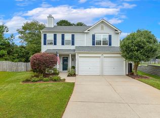 104 Tetteridge Ct, Holly Springs, NC 27540