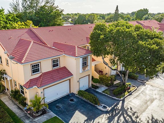 3rd image of 9660 Royal Palm Boulevard #38-7