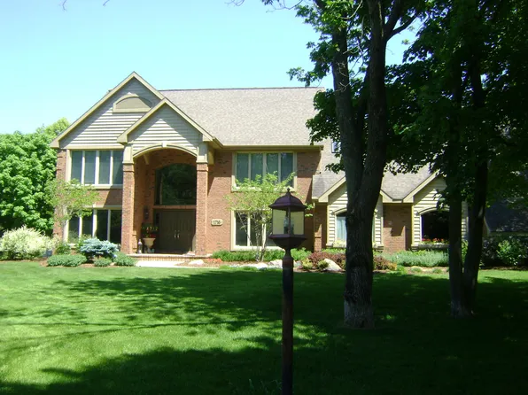 1716 The Timbers SE, Grand Rapids, MI 49546