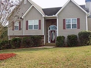 208 Polar Ln, Carrollton, GA 30117