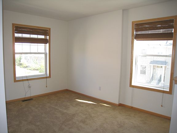 11335 Stratton 023_01102013