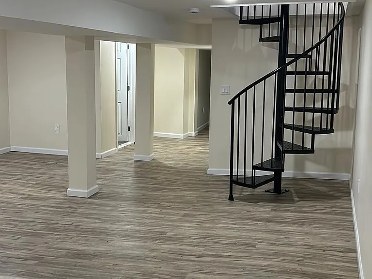 605 Court St #1 — Photo 8