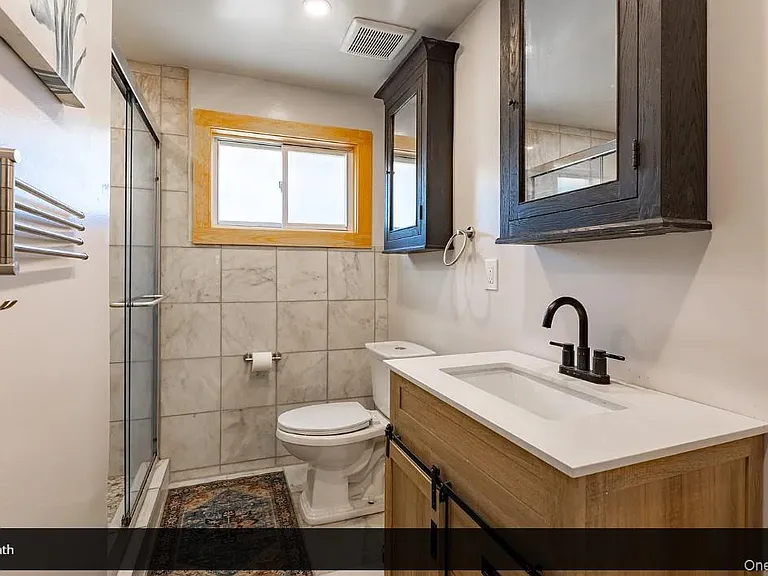 91 S Penataquit Ave — Photo 12