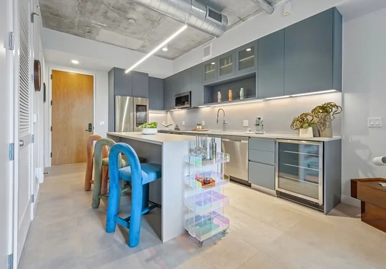 100 NE 26th St #100 — Photo 2