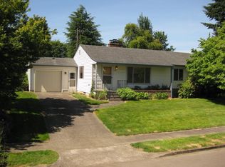 1440 Windsor Dr, Gladstone, OR 97027