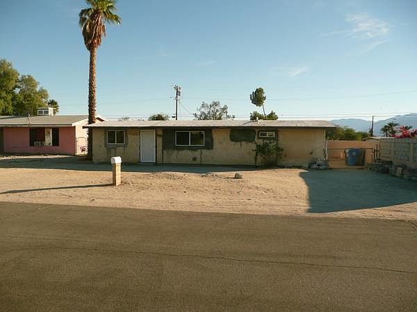 1st image of 65903 Acoma Ave