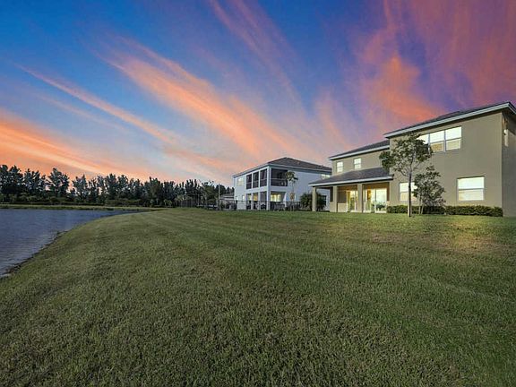 2nd image of 5987 Whippoorwill Cir