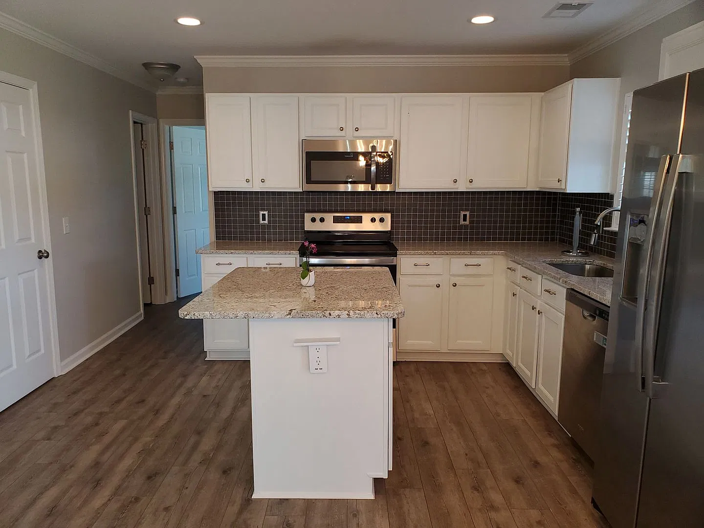 15 Briarcliff Way — Photo 3