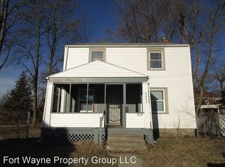 2002 Roy St, Fort Wayne, IN 46803