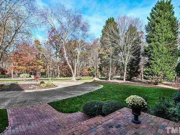 3rd image of 11107 Governors Dr