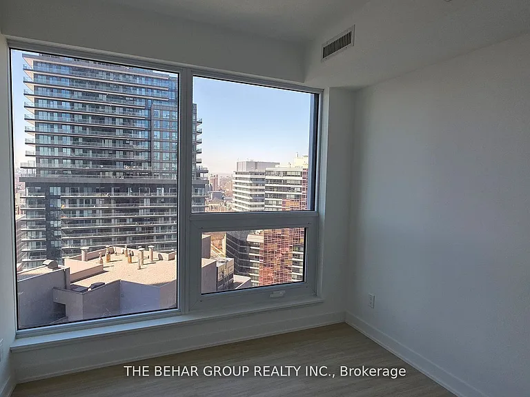 8 Wellesley St W #3803 — Photo 8