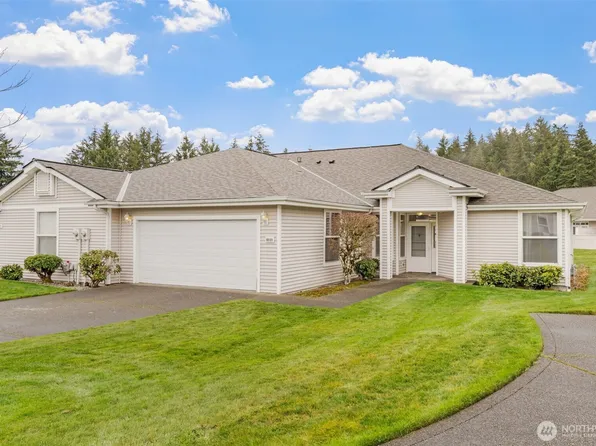 8809 70th Street Ct SW, Lakewood, WA 98498