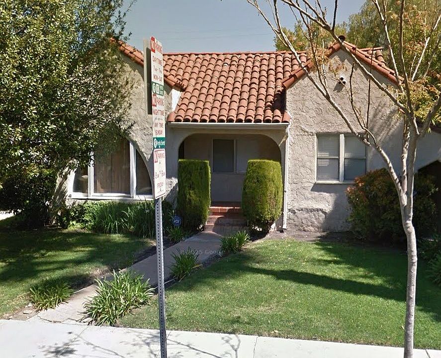 450 Westbourne Dr
2br/2ba