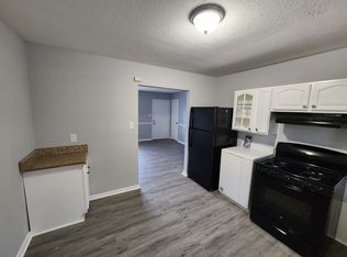 3102 Hanbury St #C, Norfolk, VA 23509