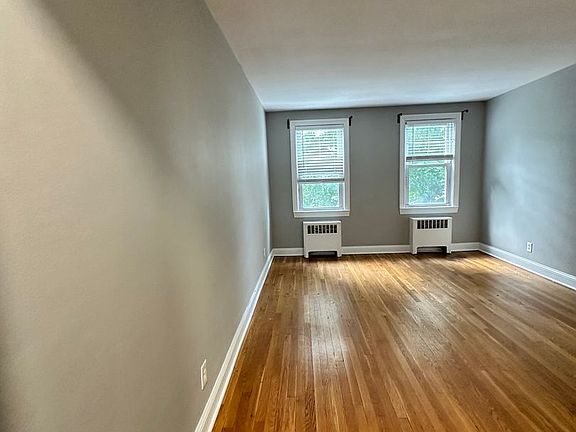 5th image of 87 S Highland Ave APT A27