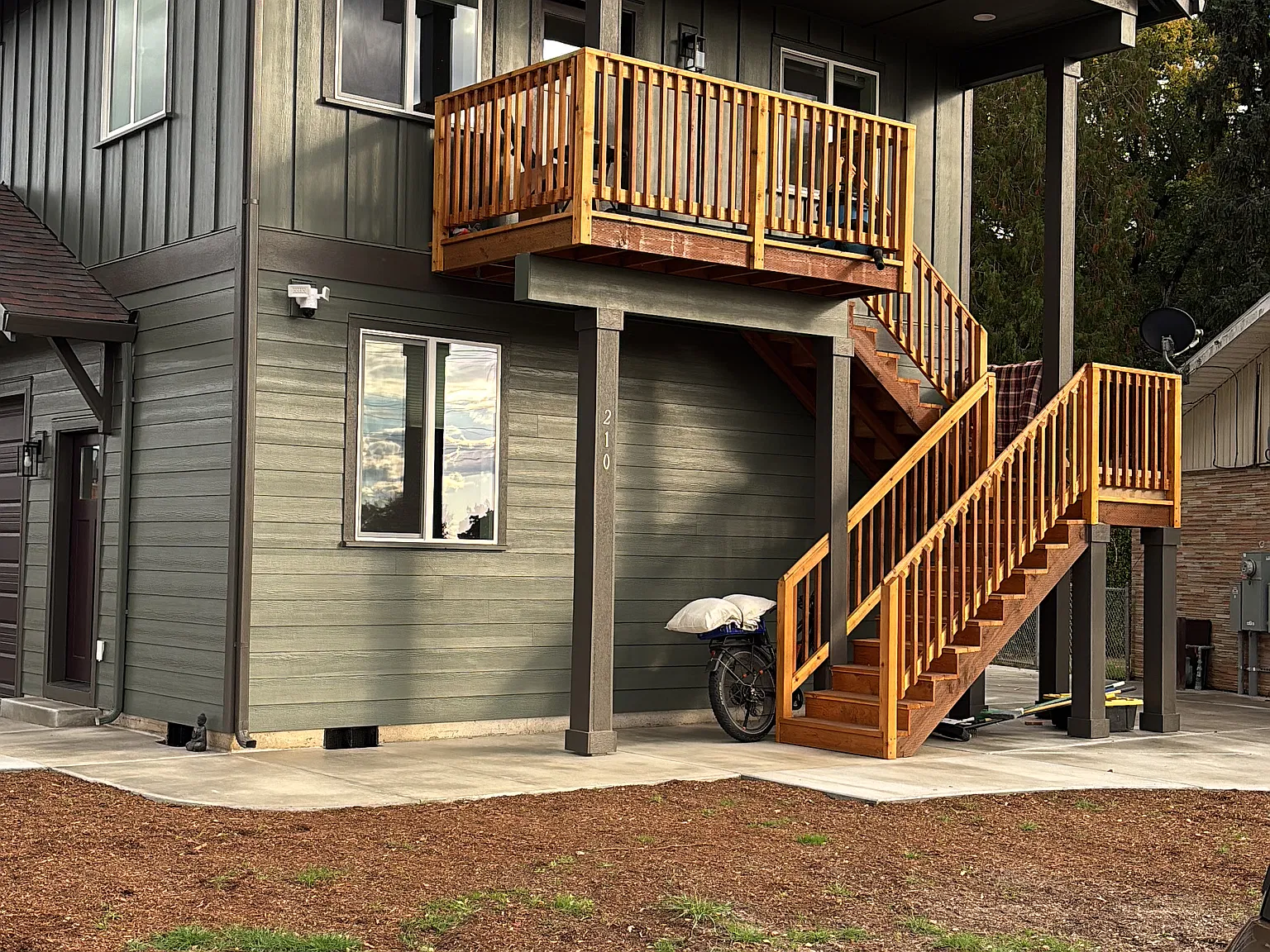 SE Yale St, Camas — Photo 4