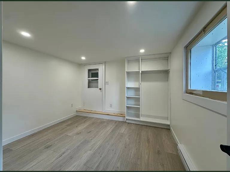 24 Maple St #A — Photo 5